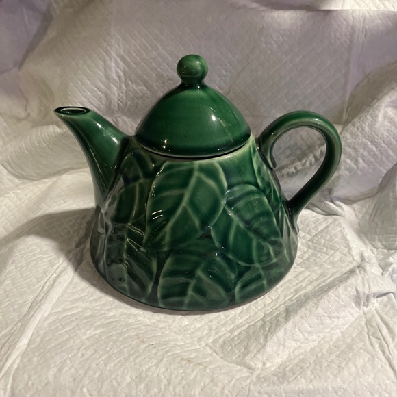 Vintage Pier One Jade Leaves Teapot - Picture 1 of 5